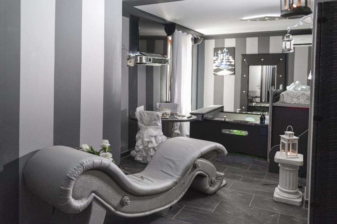 Spa B&B Roma D'Autore Il Nido D'Amore エクステリア 写真