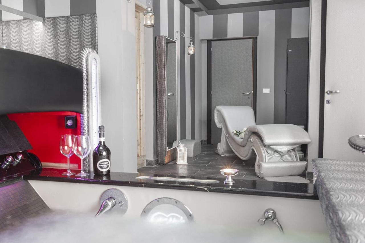 Spa B&B Roma D'Autore Il Nido D'Amore エクステリア 写真