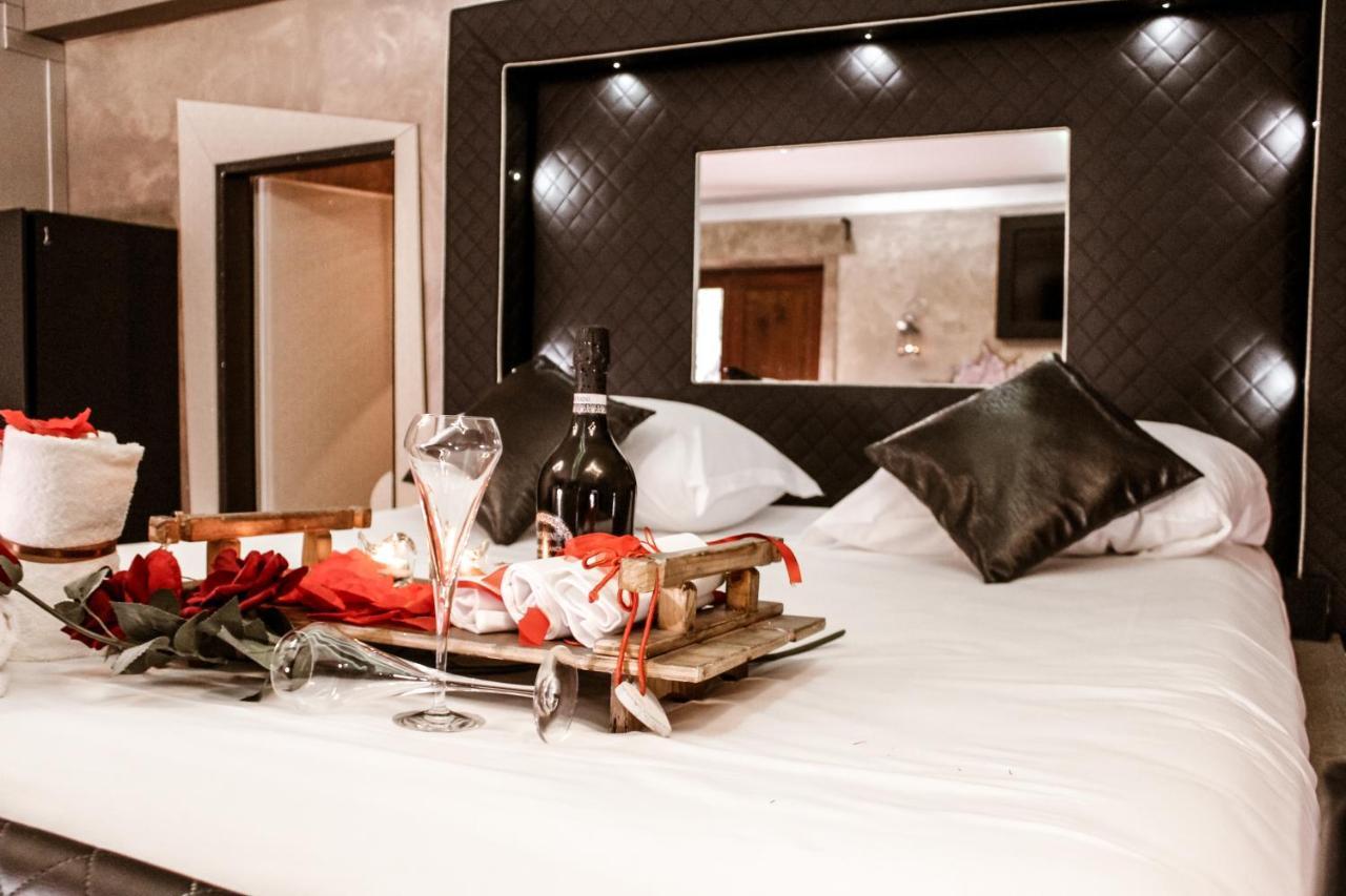 Spa B&B Roma D'Autore Il Nido D'Amore エクステリア 写真