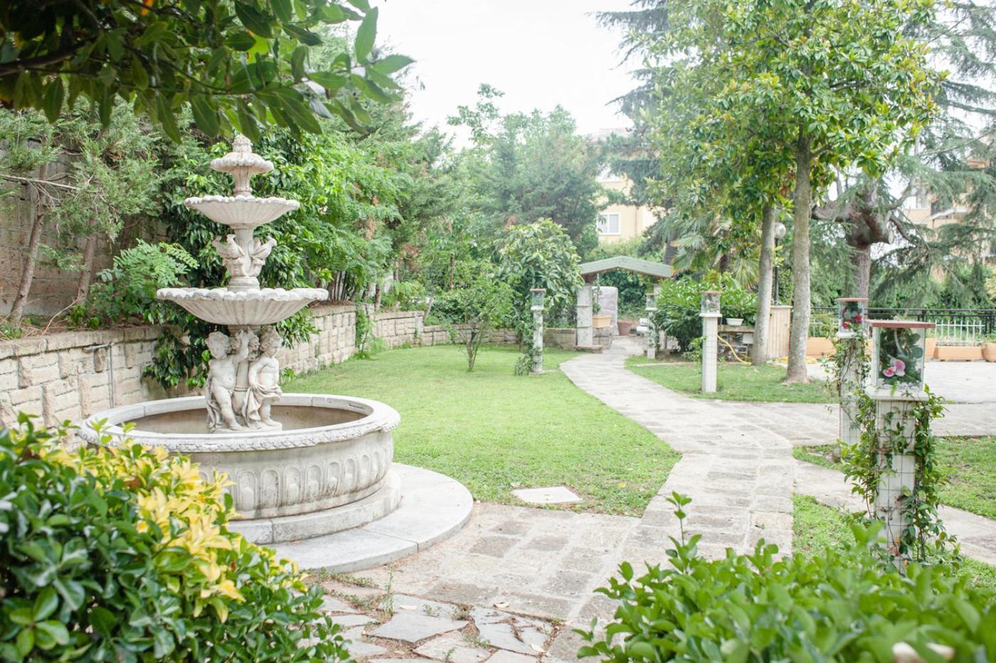 Spa B&B Roma D'Autore Il Nido D'Amore エクステリア 写真